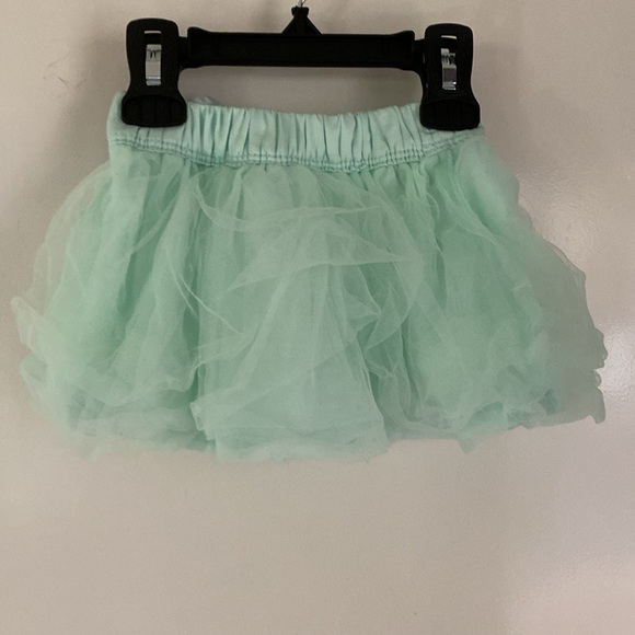 BUNDLE OF AMAZING CLOTHS . - Picture 3 of 14